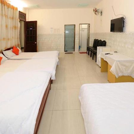 Cẩm Bình Hotel Vung Tau Esterno foto